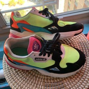 Adidas Falcon 💕💕